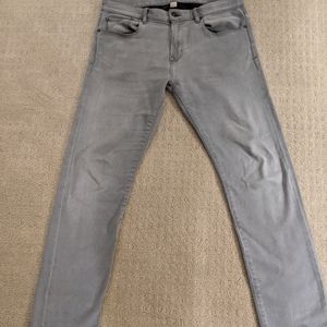 Banana Republic Traveler Slim Jeans 32x30
